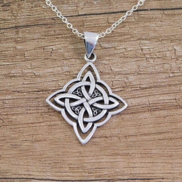 Witches Knot Necklace Celtic Knot Silver Viking Nordic Rune Odin Gothic Goth - Picture 4 of 7